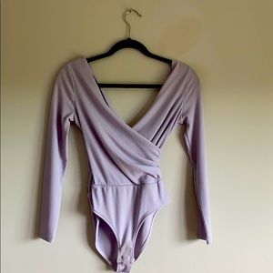 TOPSHOP lilac crossover bodysuit petite size 4
